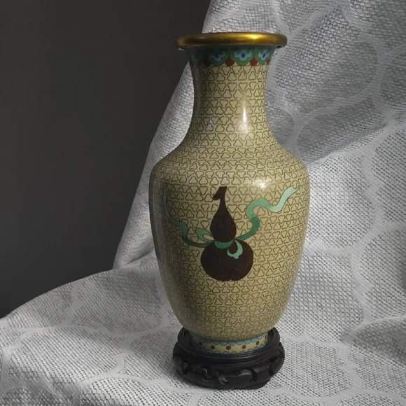 Cloisonne Vase with Wooden Stand - Picture 5 of 10